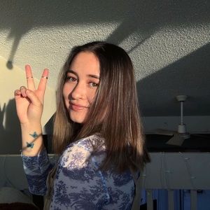 Meet your Posher, Kiana